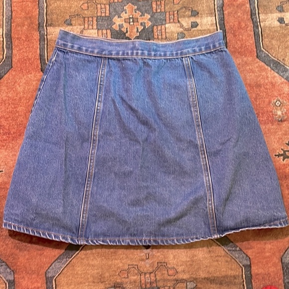 Urban Outfitters Button Down Denim Skirt Women’s Medium - Picture 7 of 7